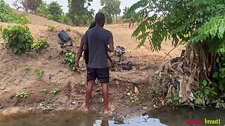Strolling with a beautiful woman and having sex in the riverbank of a mountainous area