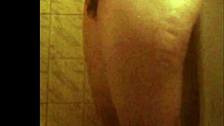 spying on perfect ebony ass in steamy shower